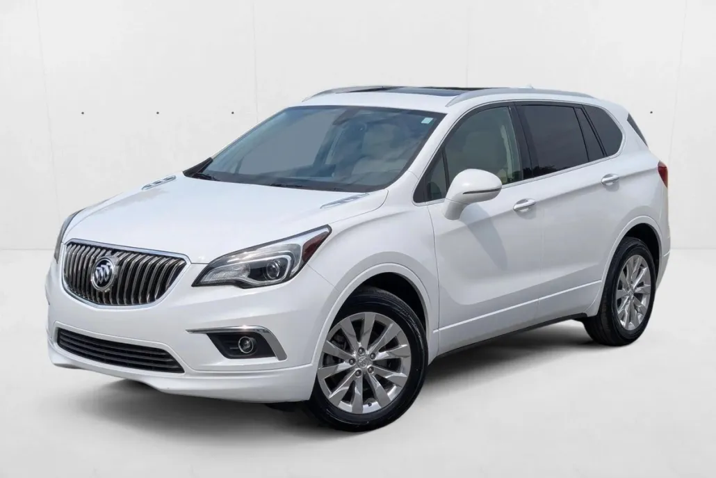 2017 Buick Envision Essence photo 1