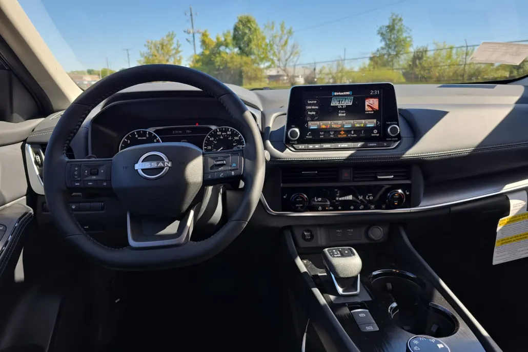 2026 Nissan Rogue SV photo 1