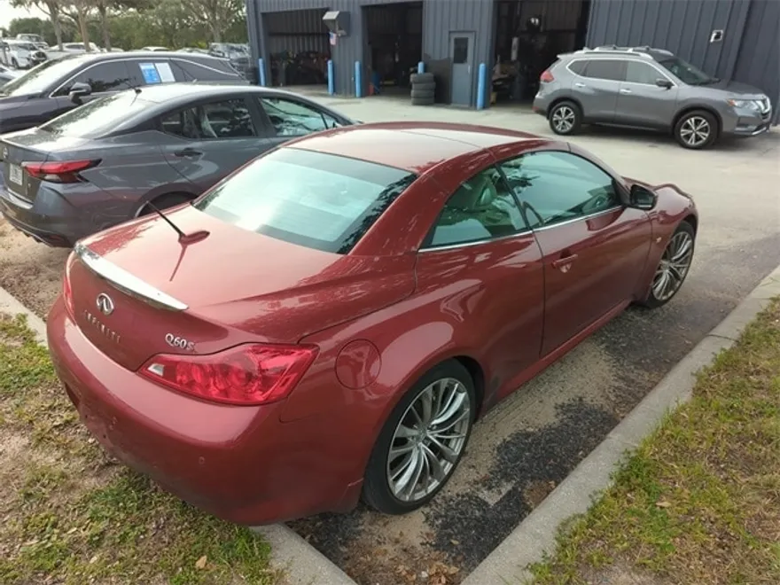 2014 Infiniti Q60 Base photo 1