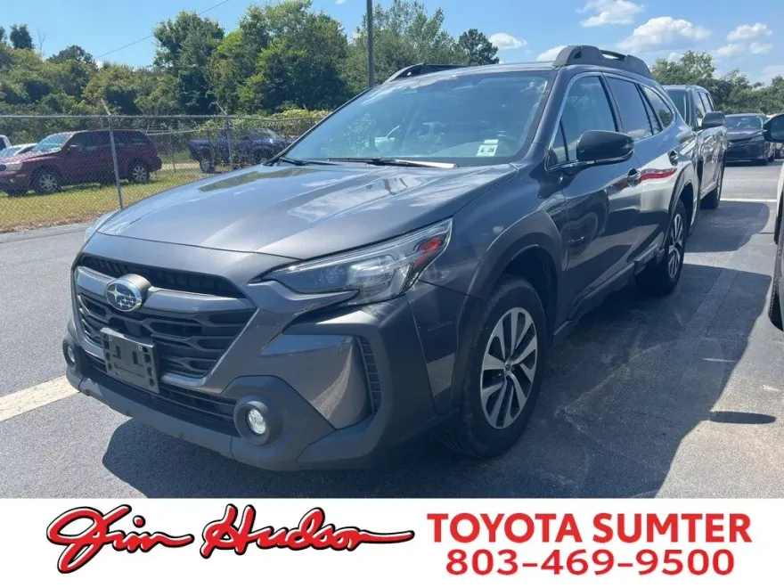 2023 Subaru Outback Premium photo 1