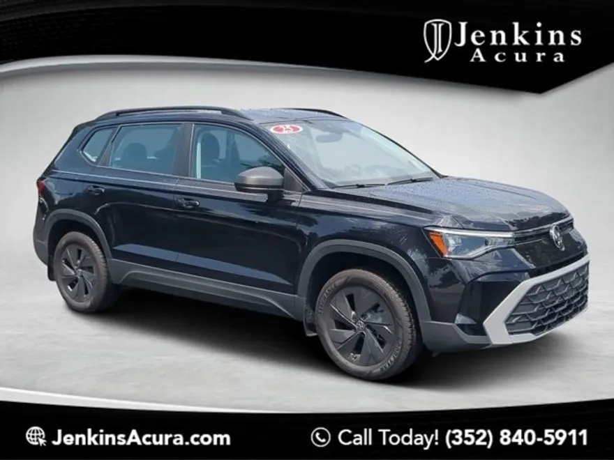 2025 Volkswagen Taos S photo 1