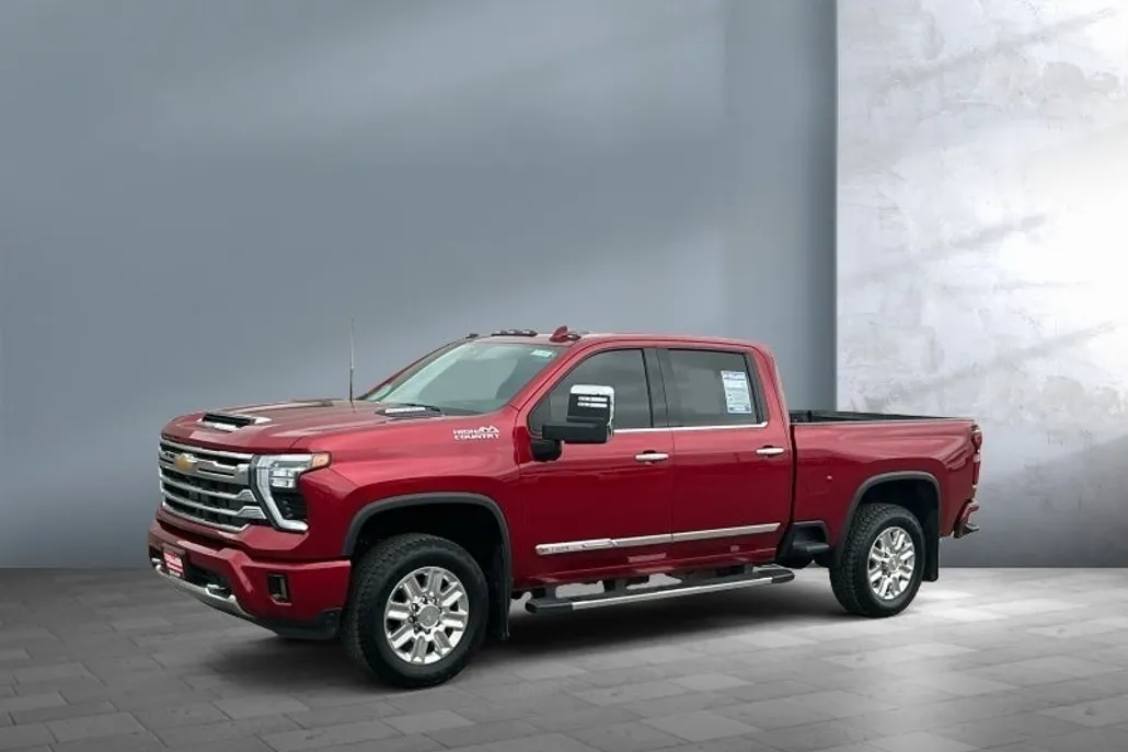 2024 Chevrolet Silverado High Country photo 1