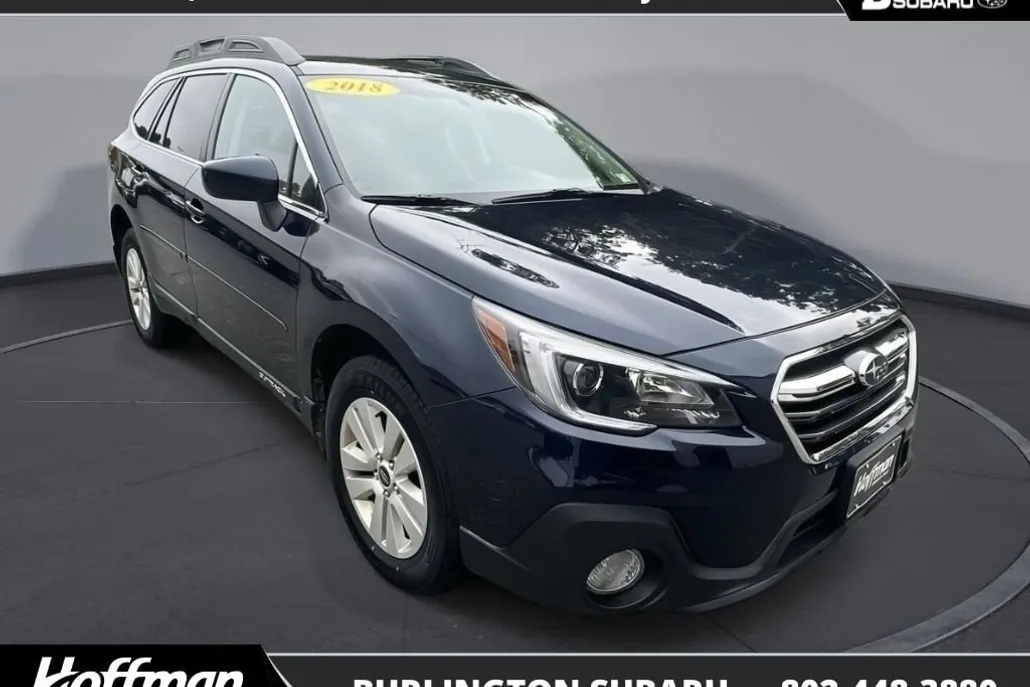 2018 Subaru Outback 2.5i Premium photo 1