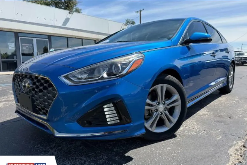 2018 Hyundai Sonata Sport photo 1