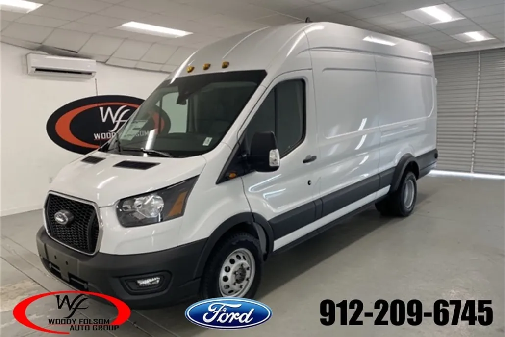 2024 Ford Transit photo 1