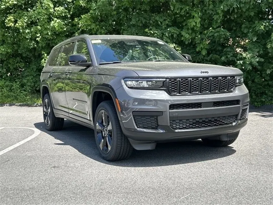 2025 Jeep Grand Cherokee Altitude X photo 1