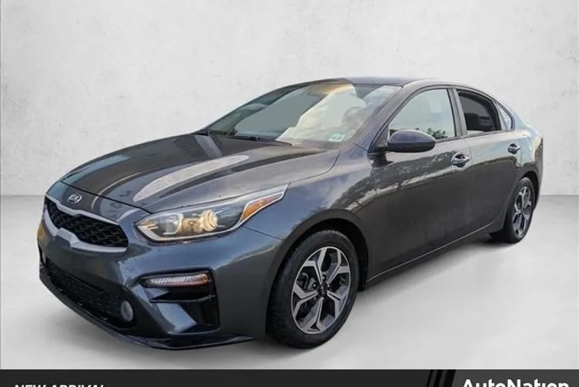 2019 Kia Forte LXS photo 1