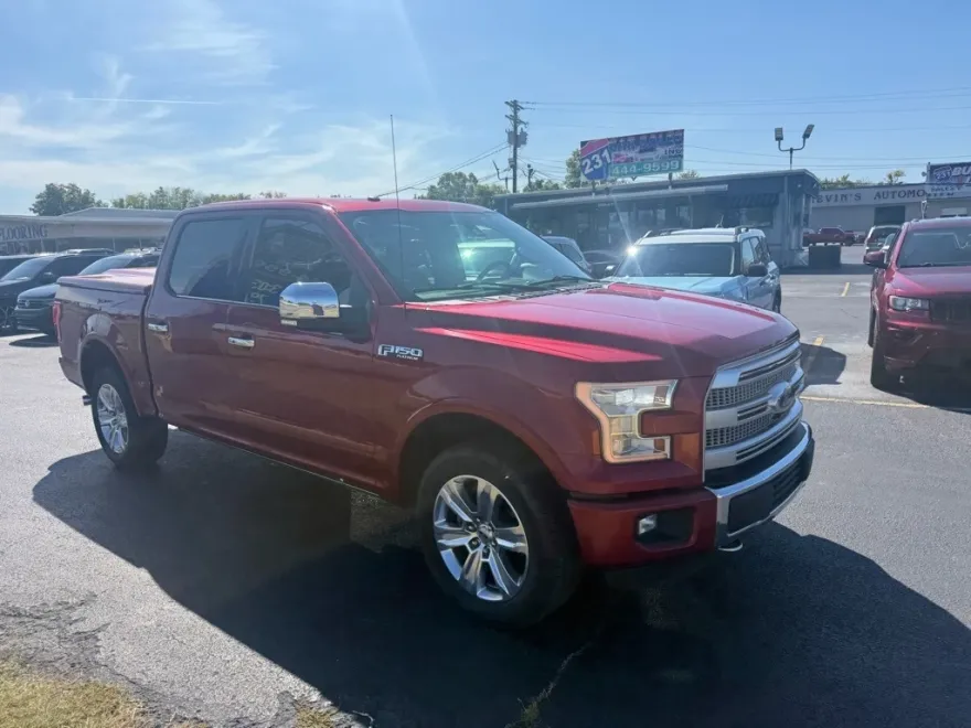 2016 Ford F-150 Platinum photo 1