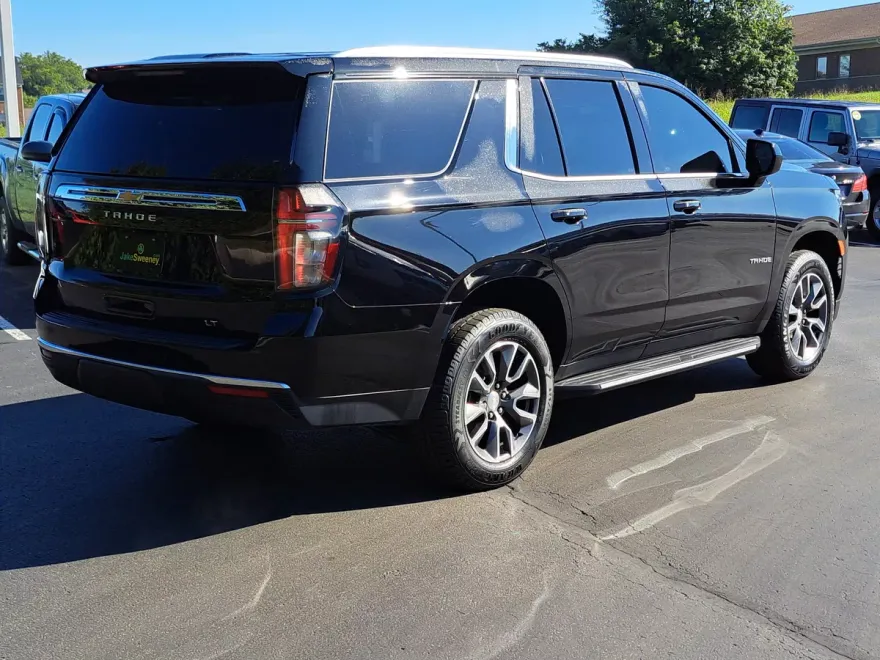 2021 Chevrolet Tahoe LT photo 1
