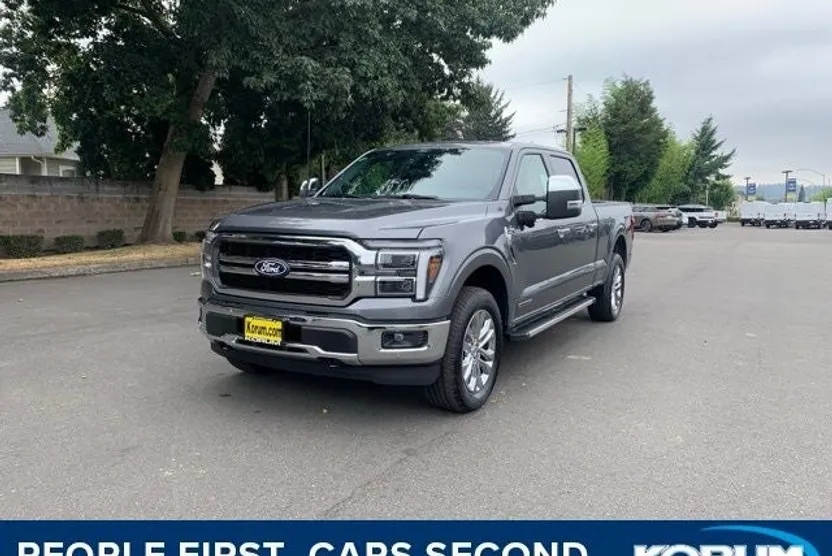 2025 Ford F-150 Lariat photo 1