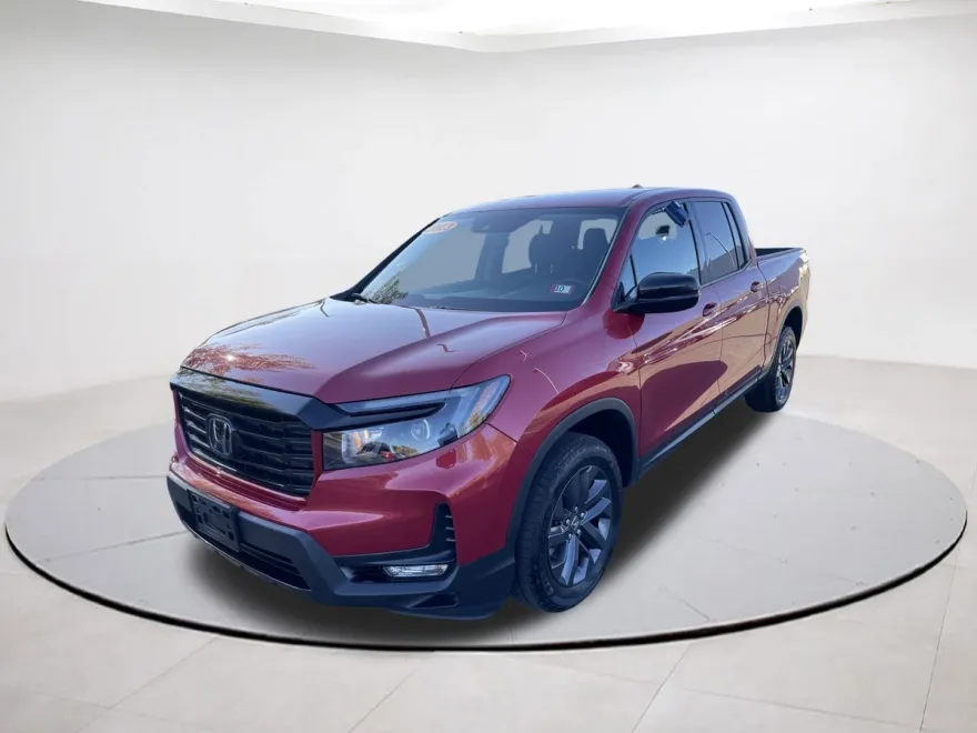 2023 Honda Ridgeline Sport photo 1