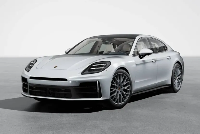 2026 Porsche Panamera 4 photo 1