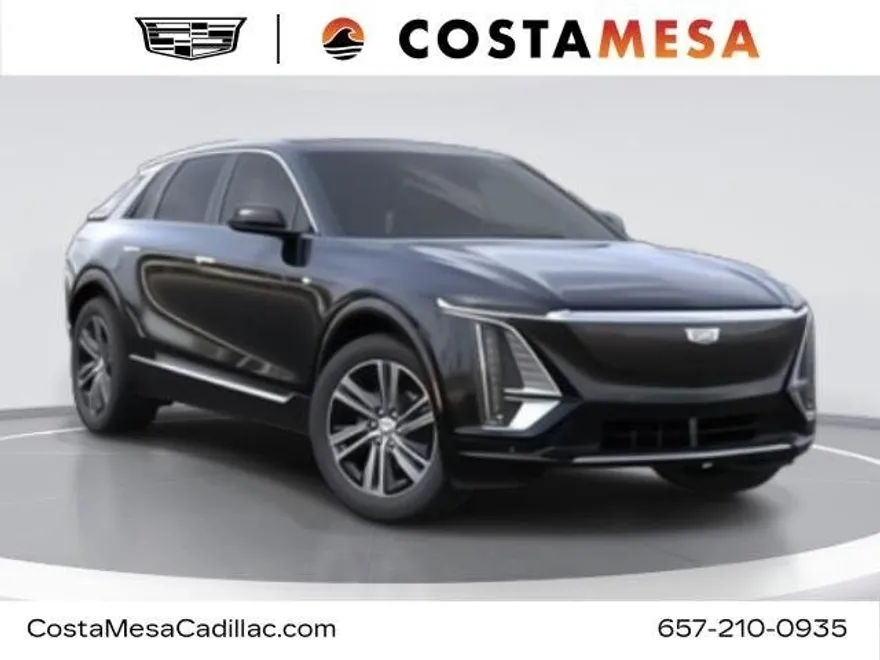 2025 Cadillac Lyriq Luxury photo 1