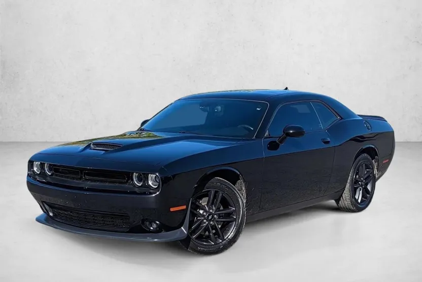 2019 Dodge Challenger GT photo 1