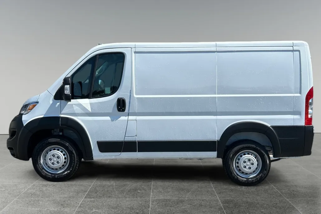 2026 Ram ProMaster 1500 Cargo Van photo 1
