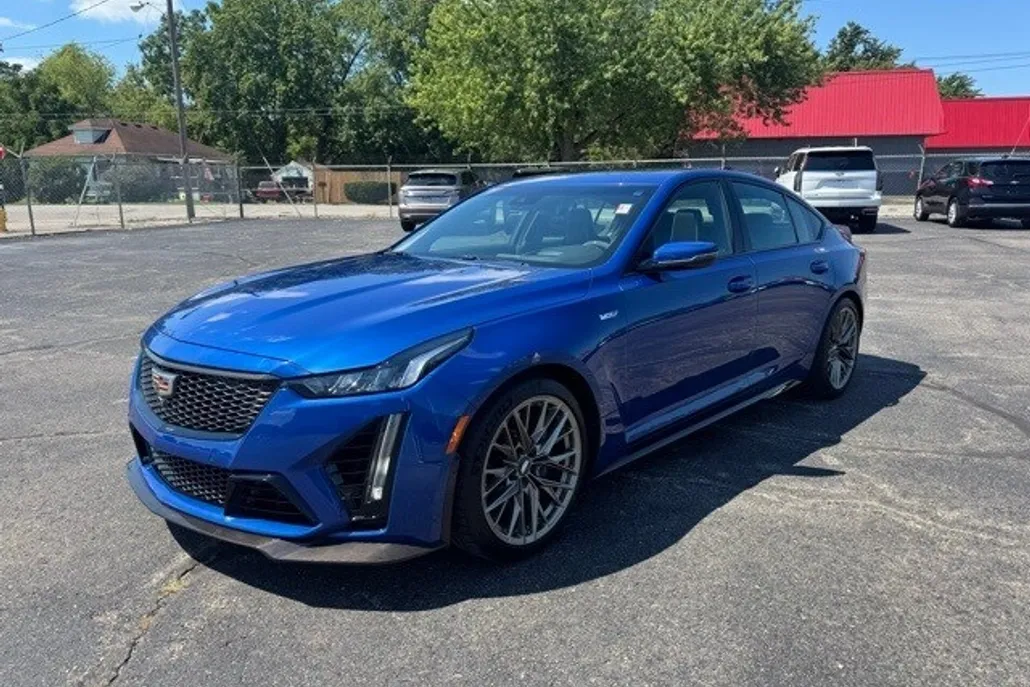 2023 Cadillac CT5 photo 1
