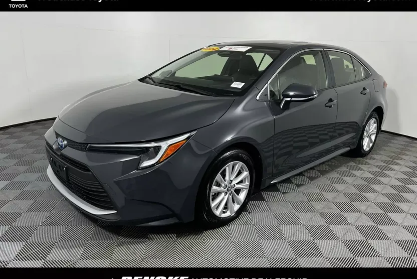 2024 Toyota Corolla XLE LE Premium SE photo 1