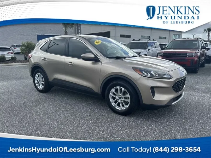 2020 Ford Escape SE photo 1