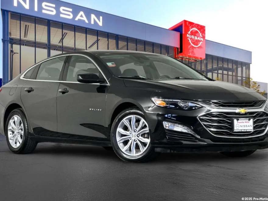 2023 Chevrolet Malibu 1LT photo 1