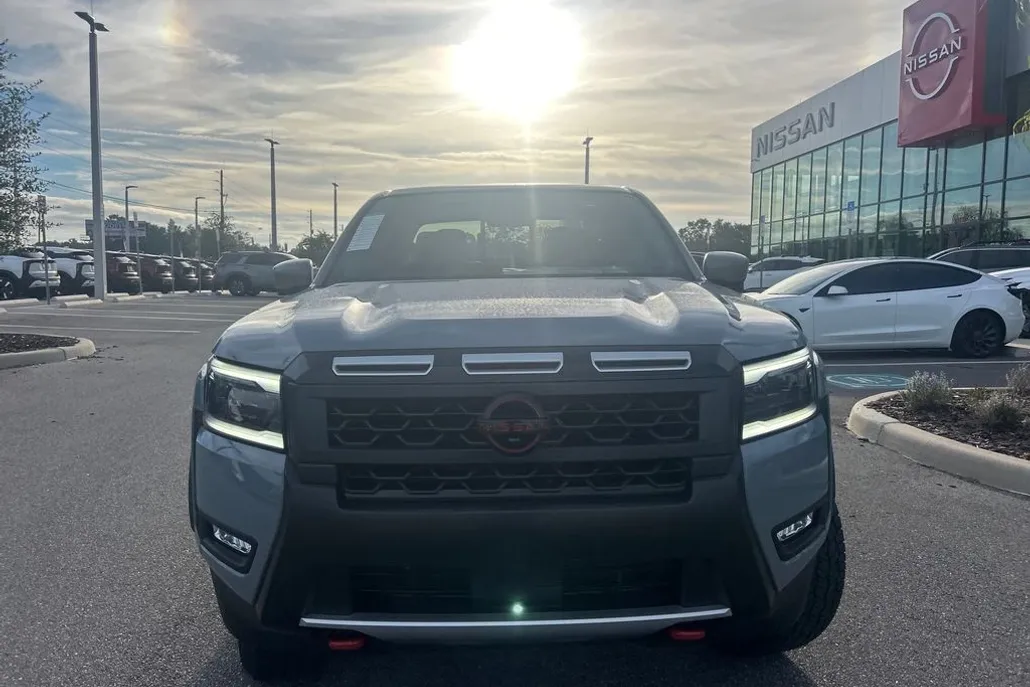 2026 Nissan Frontier PRO-X photo 1