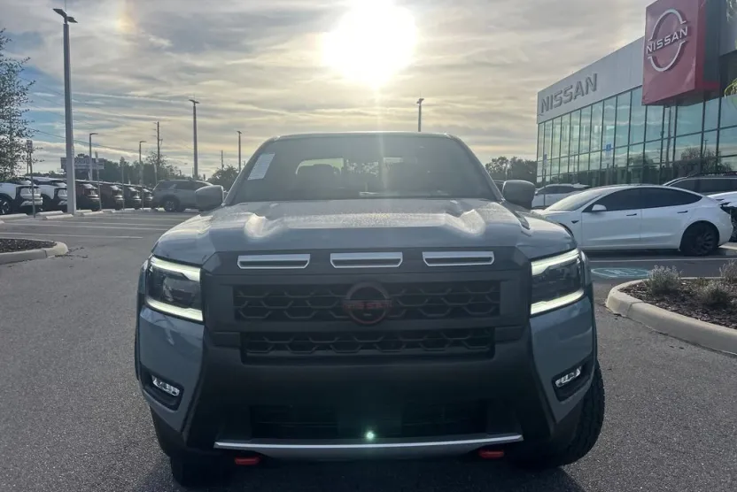 2026 Nissan Frontier PRO-X photo 1
