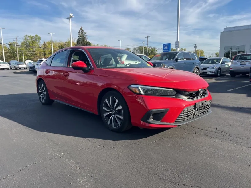 2022 Honda Civic EX-L photo 1