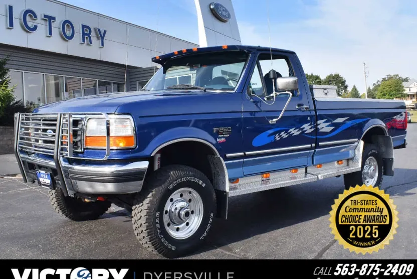 1996 Ford F-250 XLT photo 1