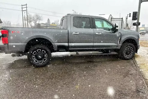 2024 Ford F-350 Platinum photo 2