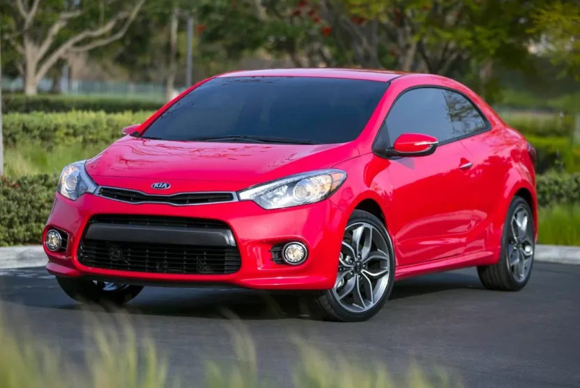 2016 Kia Forte Koup SX photo 1