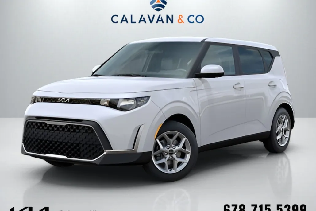 2025 Kia Soul LX photo 1