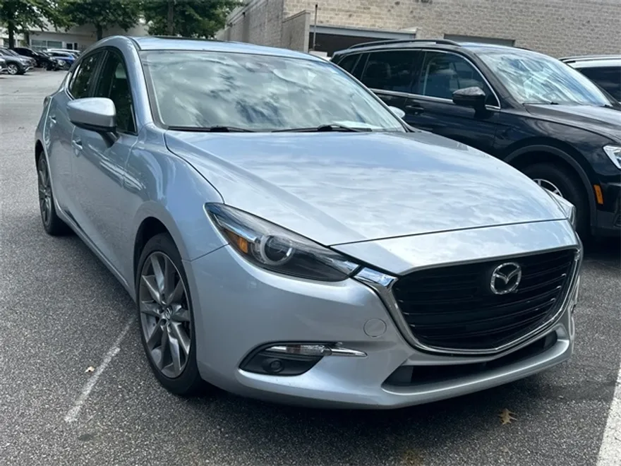 2018 Mazda Mazda3 Grand Touring photo 1
