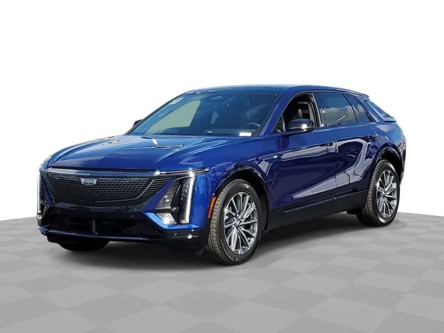 2024 Cadillac Lyriq Sport photo 1