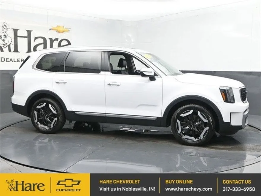 2024 Kia Telluride EX photo 1