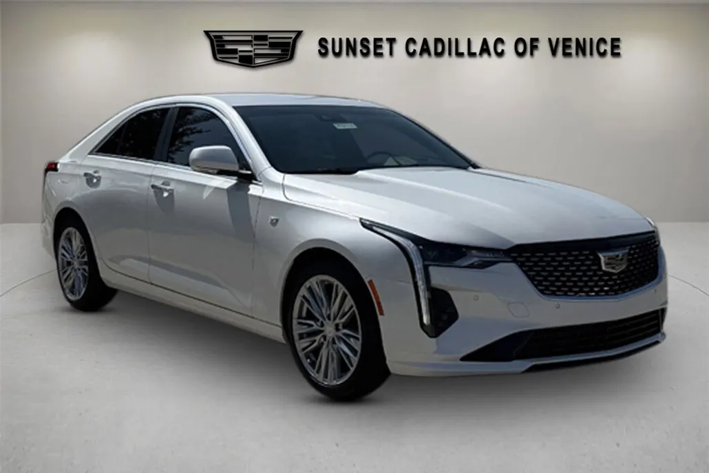 2025 Cadillac CT4 Premium Luxury photo 1