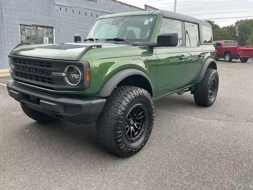 2023 Ford Bronco Base Big Bend Black Diamond Outer Banks photo 1