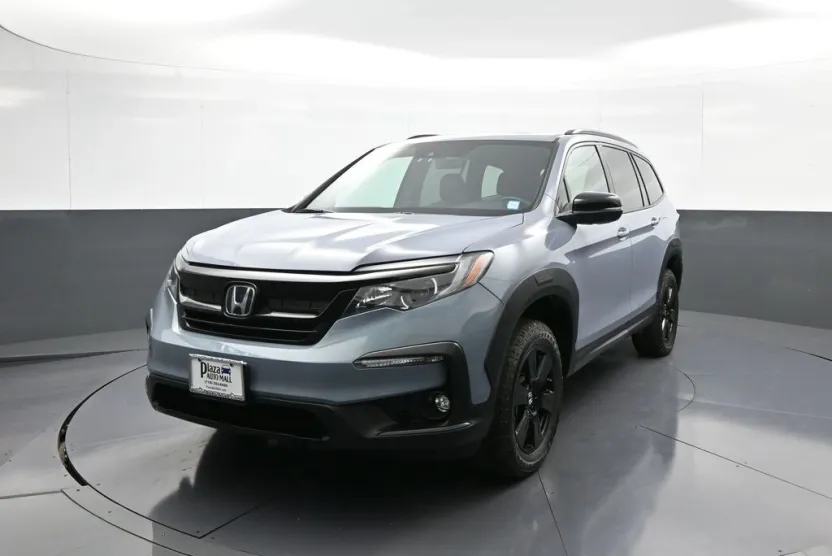 2022 Honda Pilot TrailSport photo 1