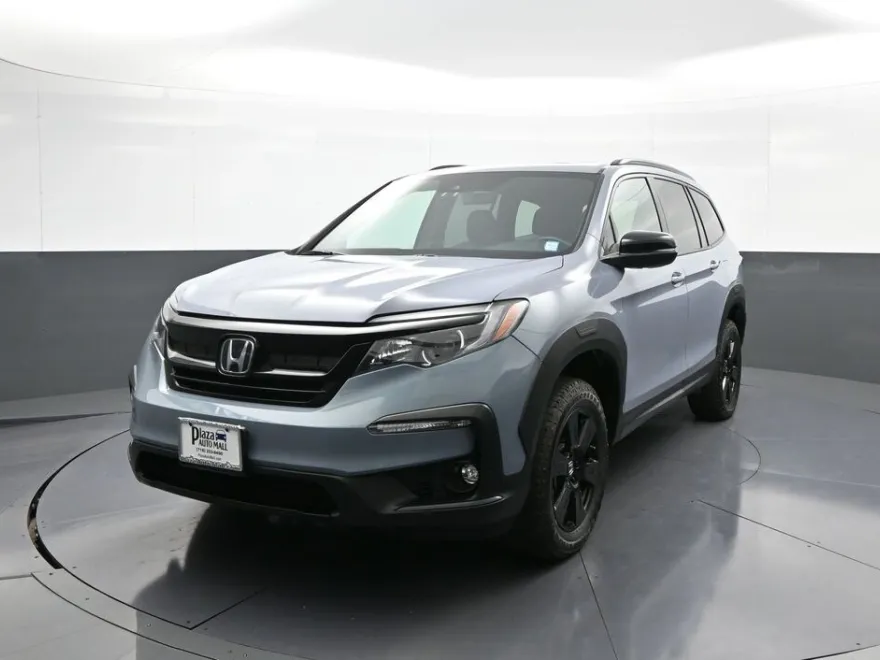 2022 Honda Pilot TrailSport photo 1