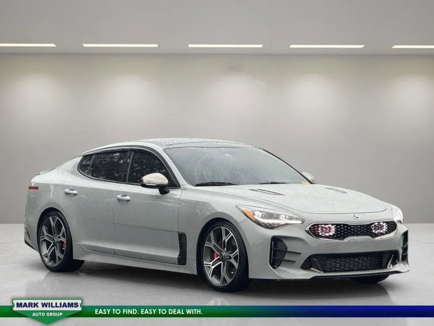 2021 Kia Stinger GT1 photo 1
