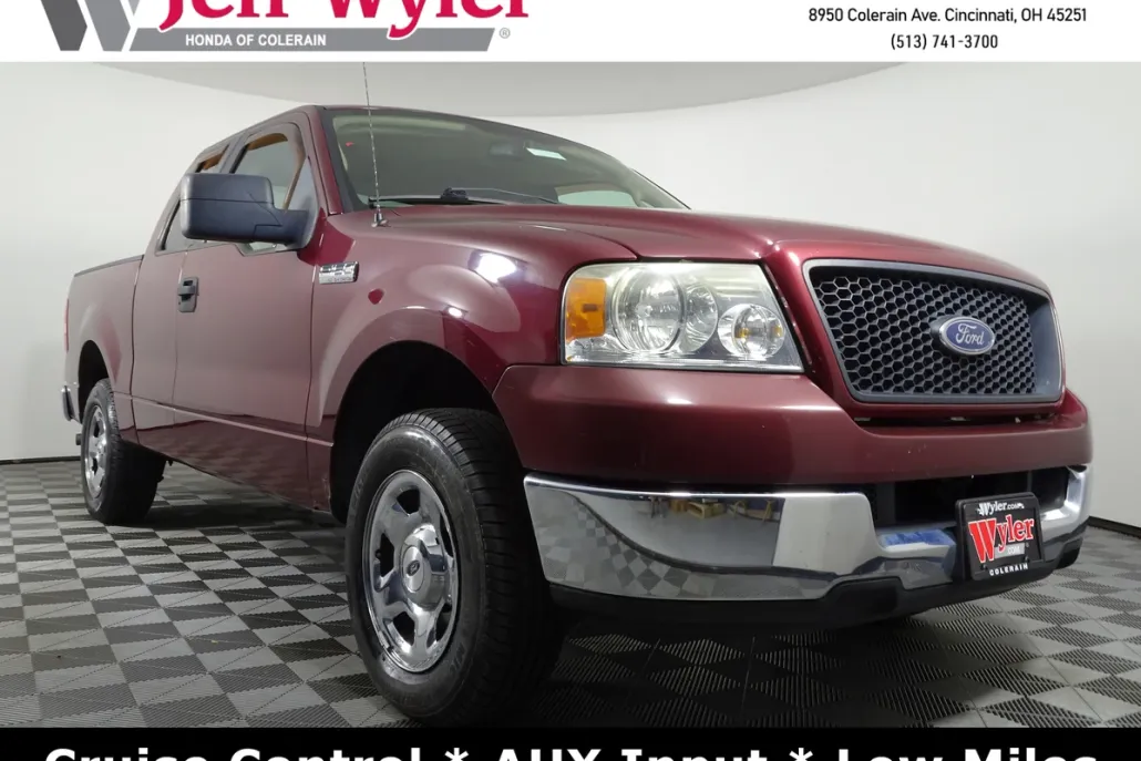 2005 Ford F-150 XLT photo 1
