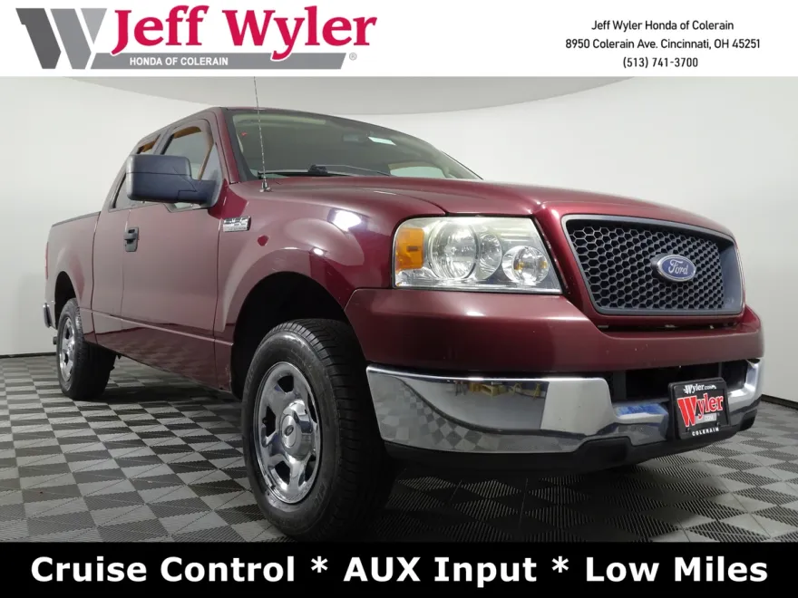 2005 Ford F-150 XLT photo 1