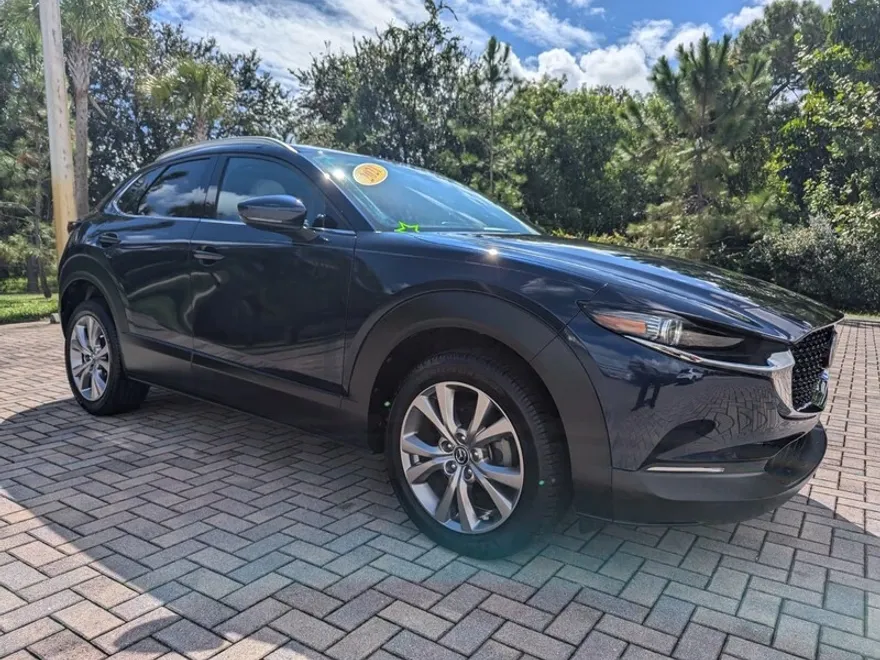 2021 Mazda CX-30 Premium photo 1