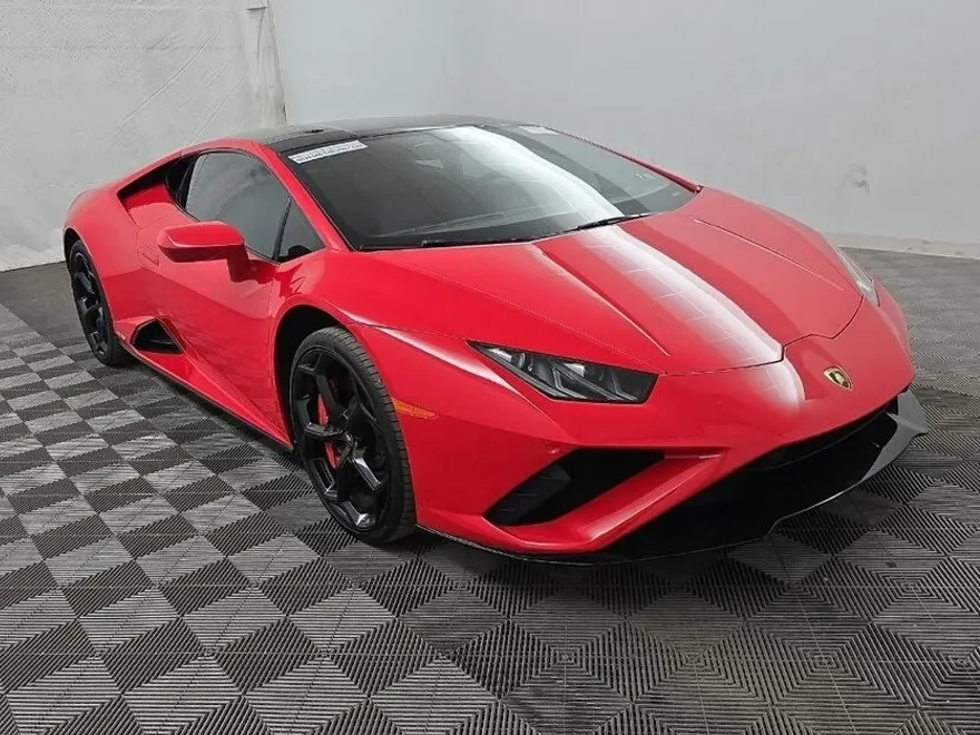 2020 Lamborghini Huracan Evo Base photo 1