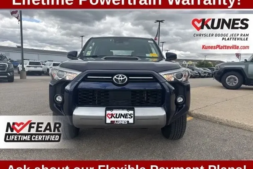 2024 Toyota 4Runner TRD Off-Road photo 1