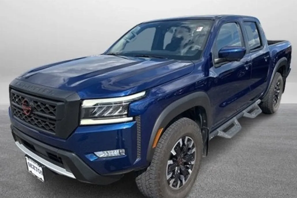 2023 Nissan Frontier PRO-4X photo 1