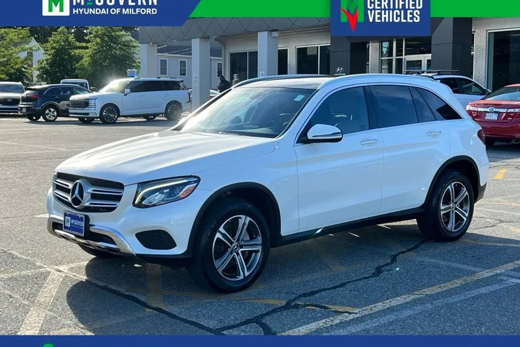 2019 Mercedes Benz GLC 300 photo 1