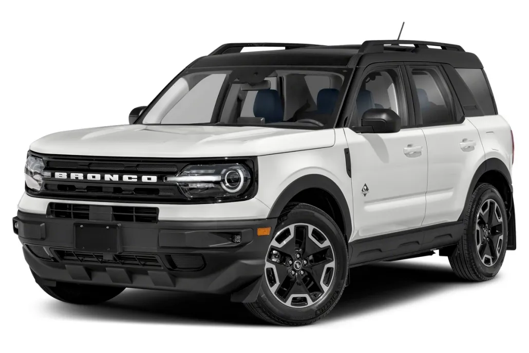 2024 Ford Bronco Sport Outer Banks photo 1