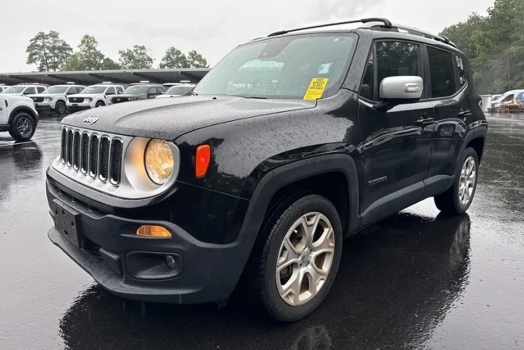 2015 Jeep Renegade Limited photo 1