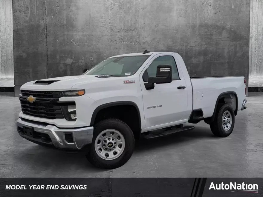 2024 Chevrolet Silverado 3500HD photo 1