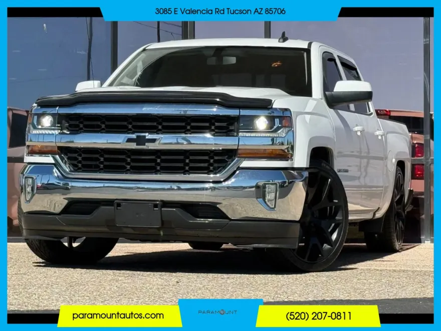 2018 Chevrolet Silverado 1500 LT photo 1