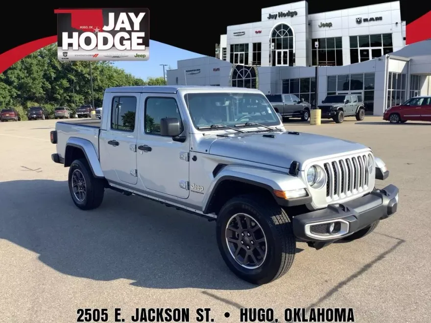 2023 Jeep Gladiator Overland photo 1